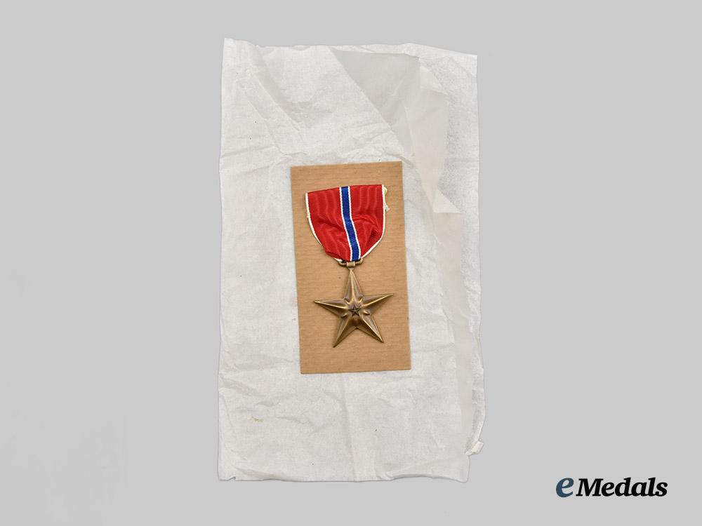 united_states._a_unissued_bronze_star_with_box___m_n_c1502