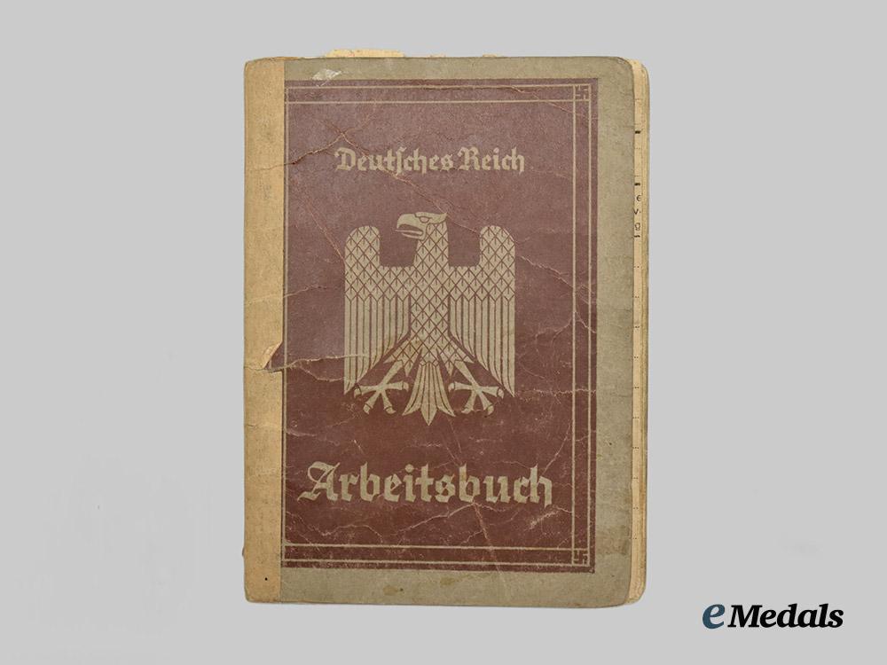 germany,_heer._a_lot_of_award_documents_and_identification_booklets_to_obereutnant_eberhard_lenz,_infantry_regiment_großdeutschland___m_n_c1540