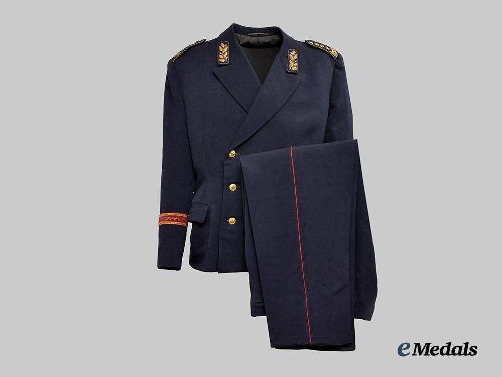 yugoslavia,_republic._an_air_force_colonel_general_formal_service_uniform,_tunic_and_trousers___m_n_c1669