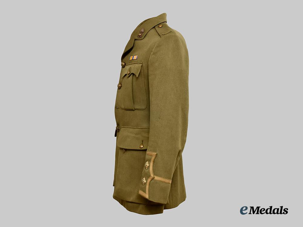 canada,_c_e_f._a_royal_canadian_artillery_lieutenant_dress_uniform_tunic;_a._h._miller,_first_war_veteran___m_n_c1699