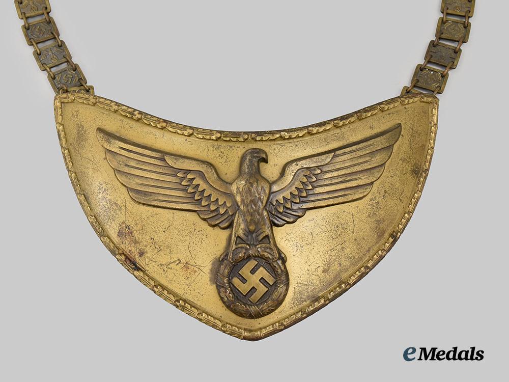 germany,_n_s_d_a_p._a_rare_standard_bearer’s_gorget,_by_eugen_schmidhäussler___m_n_c1779