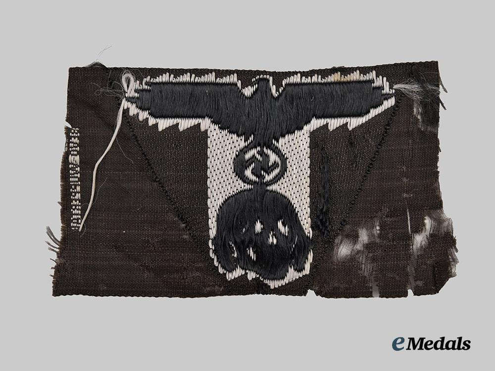 germany,_s_s._a_waffen-_s_s_panzer_enlisted_ranks_cap_insignia___m_n_c1781