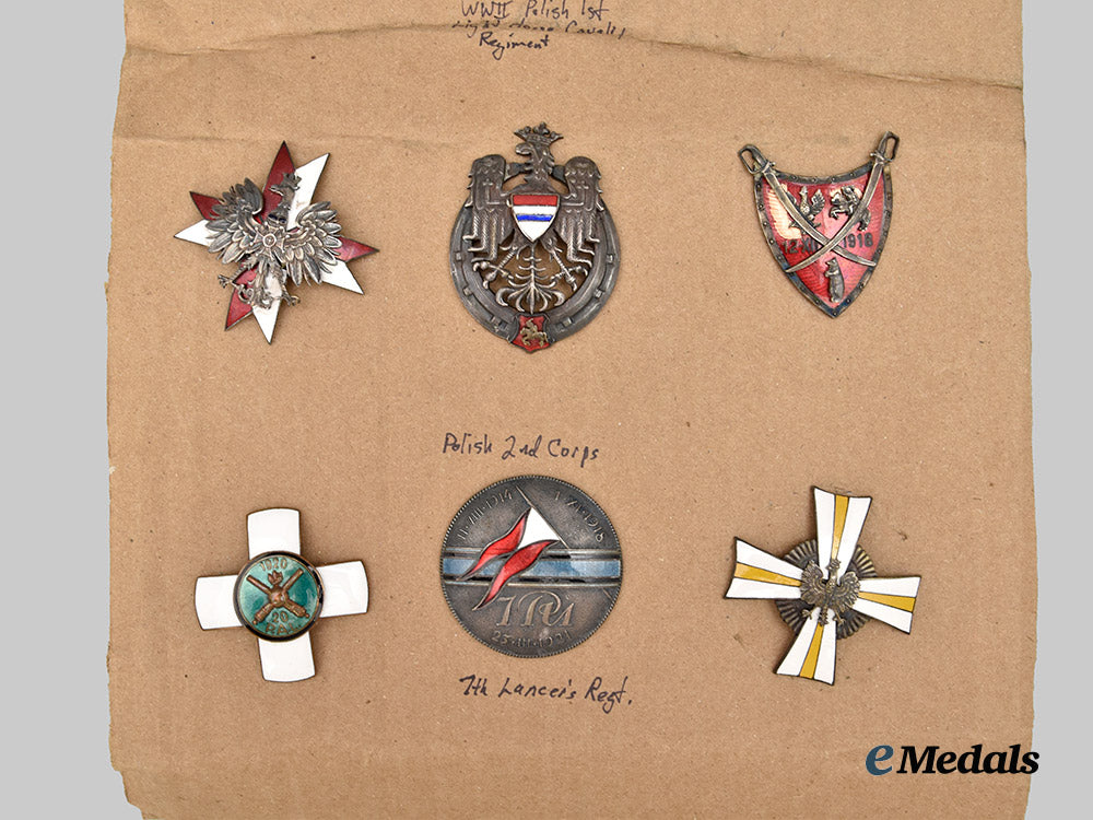 poland,_republic._a_collection_of_post_war_regimental_badges&_insignia,_c.1965___m_n_c2121