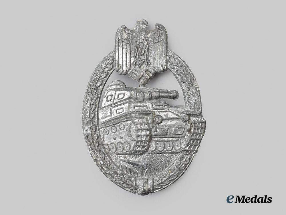 germany,_wehrmacht._a_panzer_assault_badge,_silver_grade___m_n_c2239-_recovered