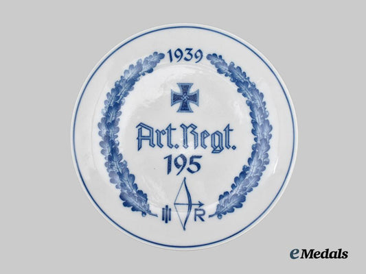 germany,_heer._an_artillerie-_regiment195_commemorative_plate,_by_meissen___m_n_c2300