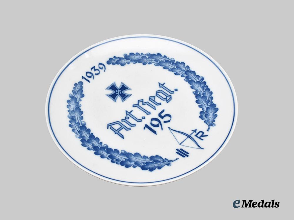 germany,_heer._an_artillerie-_regiment195_commemorative_plate,_by_meissen___m_n_c2304