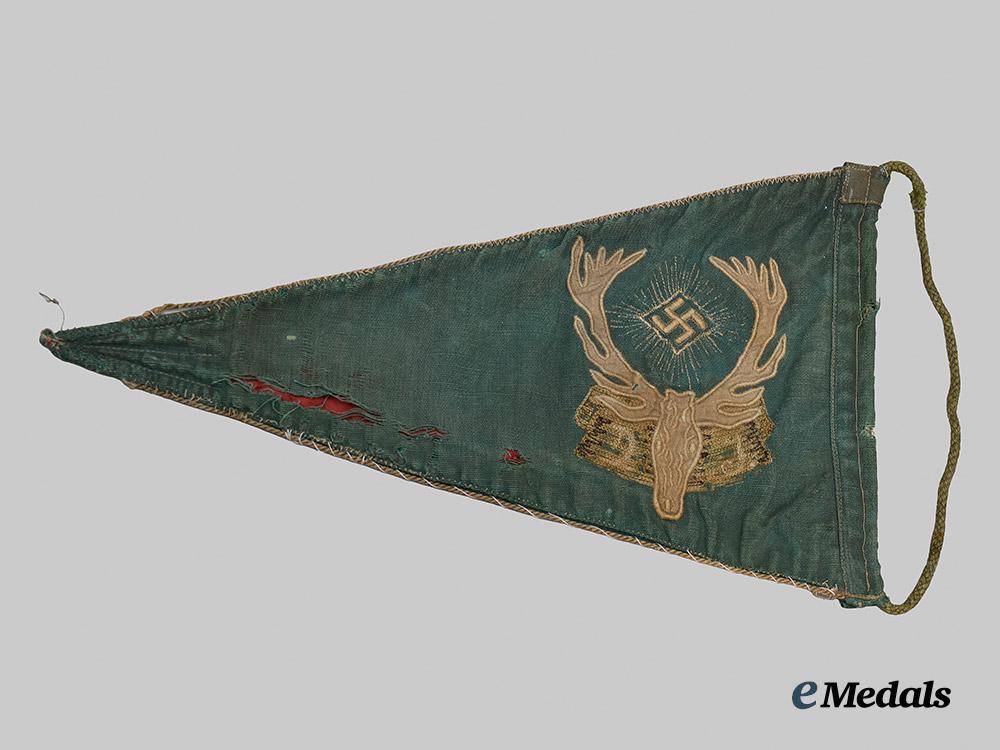 germany,_third_reich._a_german_hunting_society_pennant___m_n_c2307