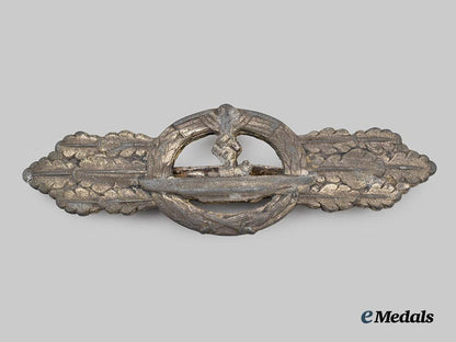 germany,_kr_germany,_kriegsmarine._a_u-_boat_clasp,_silver_grade,_by_schweriniegsmarine._a_u-_boat_clasp,_silver_grade,_by_schwerin___m_n_c2417