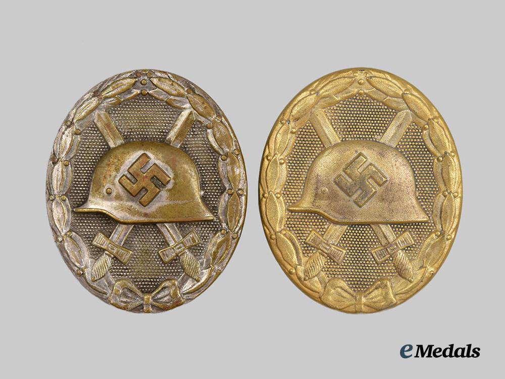 germany,_wehrmacht._a_pair_of_wound_badges___m_n_c2614