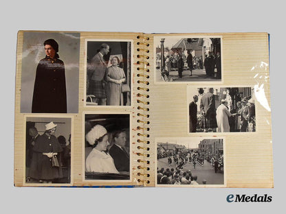 united_kingdom._a_royal_photo_album_of_queen_elizabeth_and_the_royal_family_accompanied_by_ephemera,_c.1957___m_n_c2654