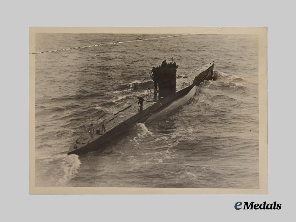 germany,_kriegsmarine._a_mixed_lot_of_wartime_u-_boat_service_press_photos___m_n_c2659