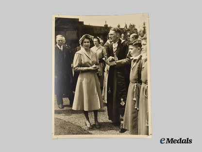 united_kingdom._a_royal_photo_album_of_queen_elizabeth_and_the_royal_family_accompanied_by_ephemera,_c.1957___m_n_c2663