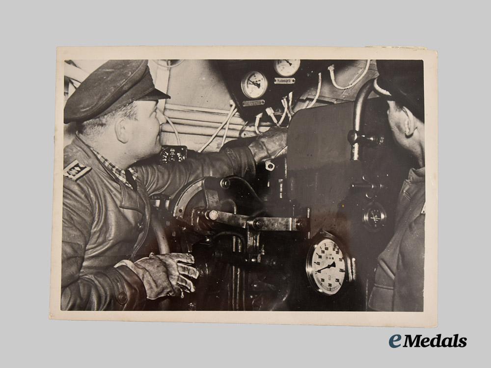 germany,_kriegsmarine._a_mixed_lot_of_wartime_u-_boat_service_press_photos___m_n_c2678