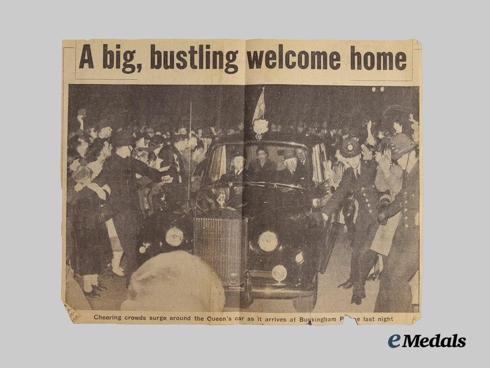 united_kingdom._a_royal_photo_album_of_queen_elizabeth_and_the_royal_family_accompanied_by_ephemera,_c.1957___m_n_c2689