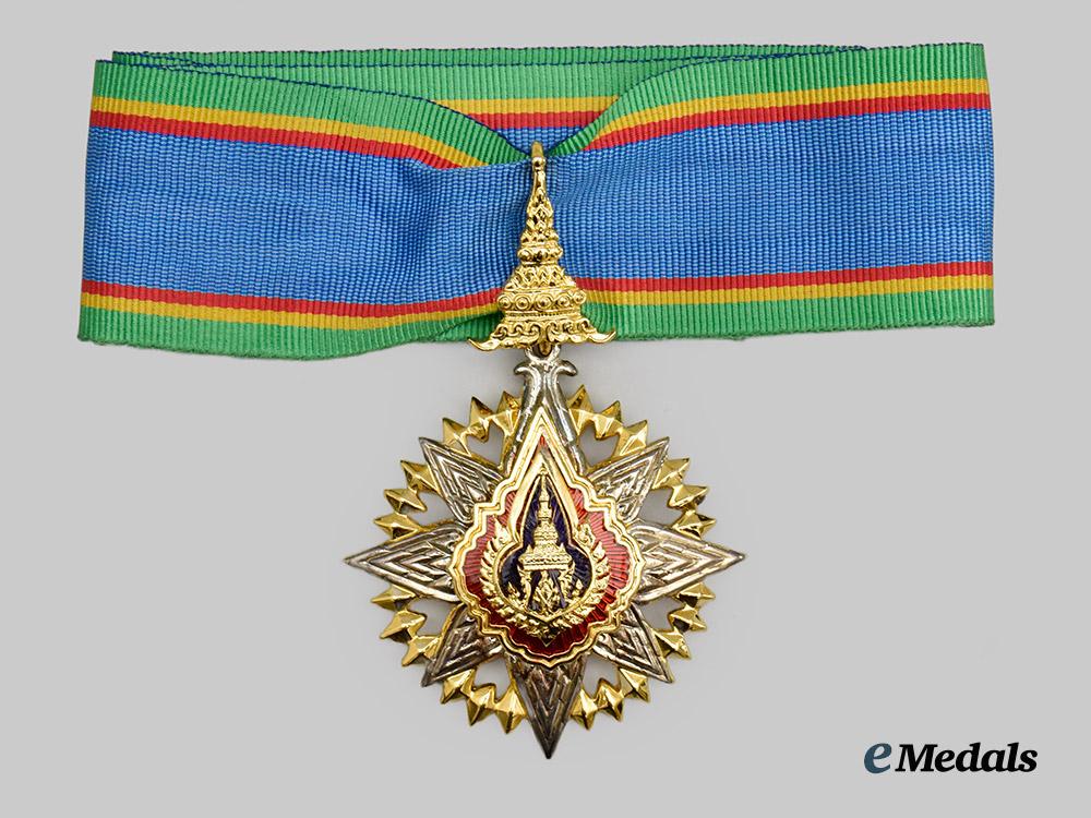 thailand,_kingdom._a_cased_most_noble_order_of_the_crown_of_thailand,_i_i_i._class_commander,_c.1960___m_n_c3143