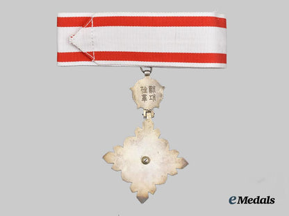 japan,_manchukuo_empire._an_order_of_the_auspicious_clouds,_i_i._class_commander_badge___m_n_c3188