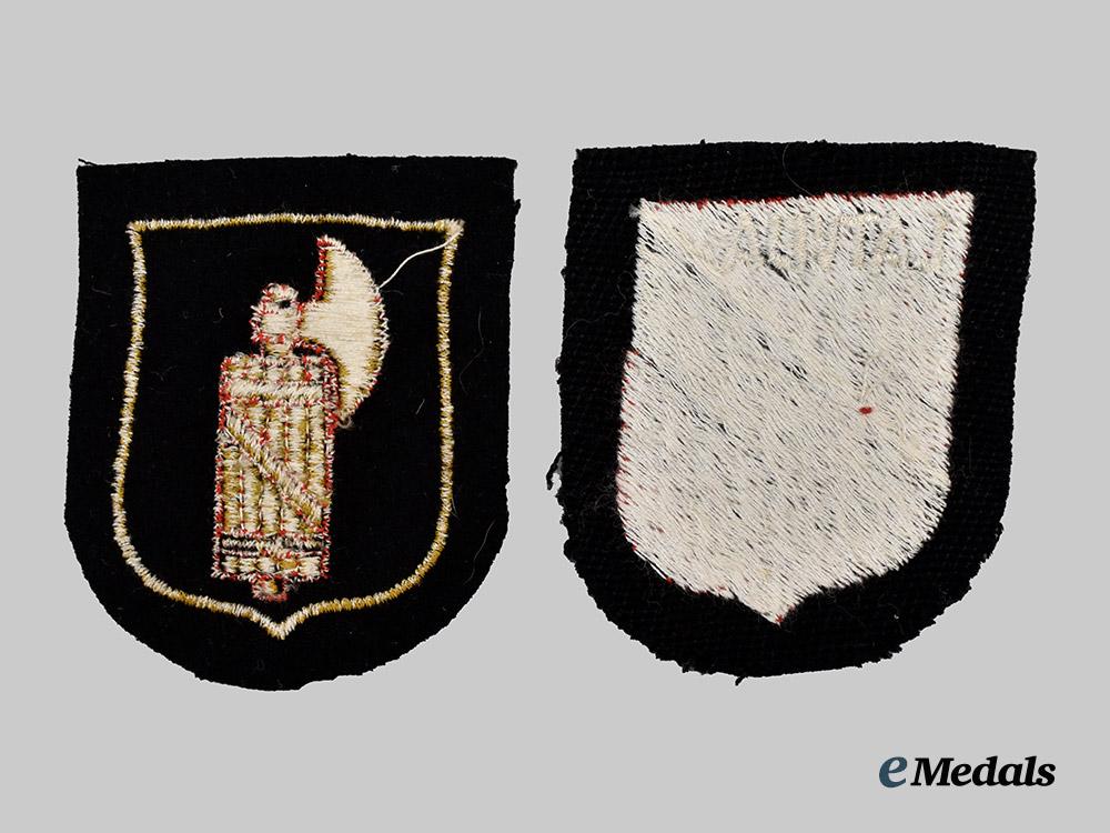 germany,_s_s._a_pair_of_mint_waffen-_s_s_foreign_volunteer_arm_shields___m_n_c3377