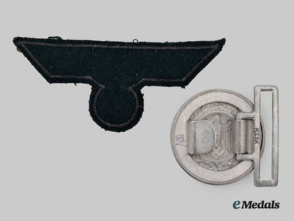 germany,_heer._an_officer’s_breast_eagle_and_belt_buckle___m_n_c3380