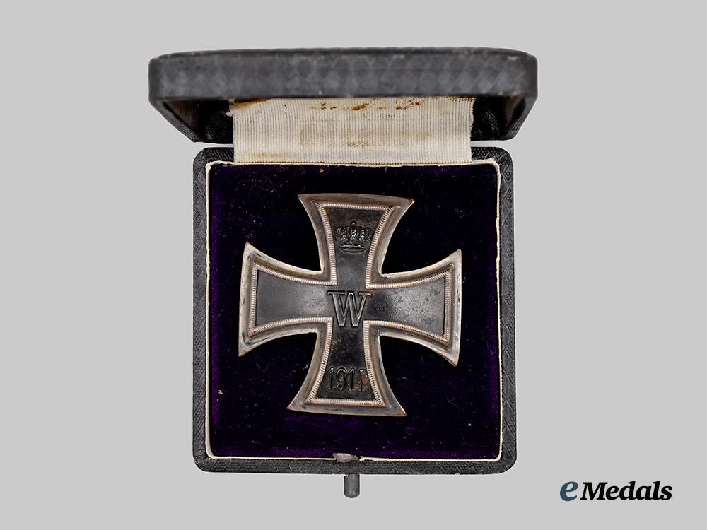 germany,_imperial._a1914_iron_cross_i_class,_privately-_purchased_example,_with_case___m_n_c3422