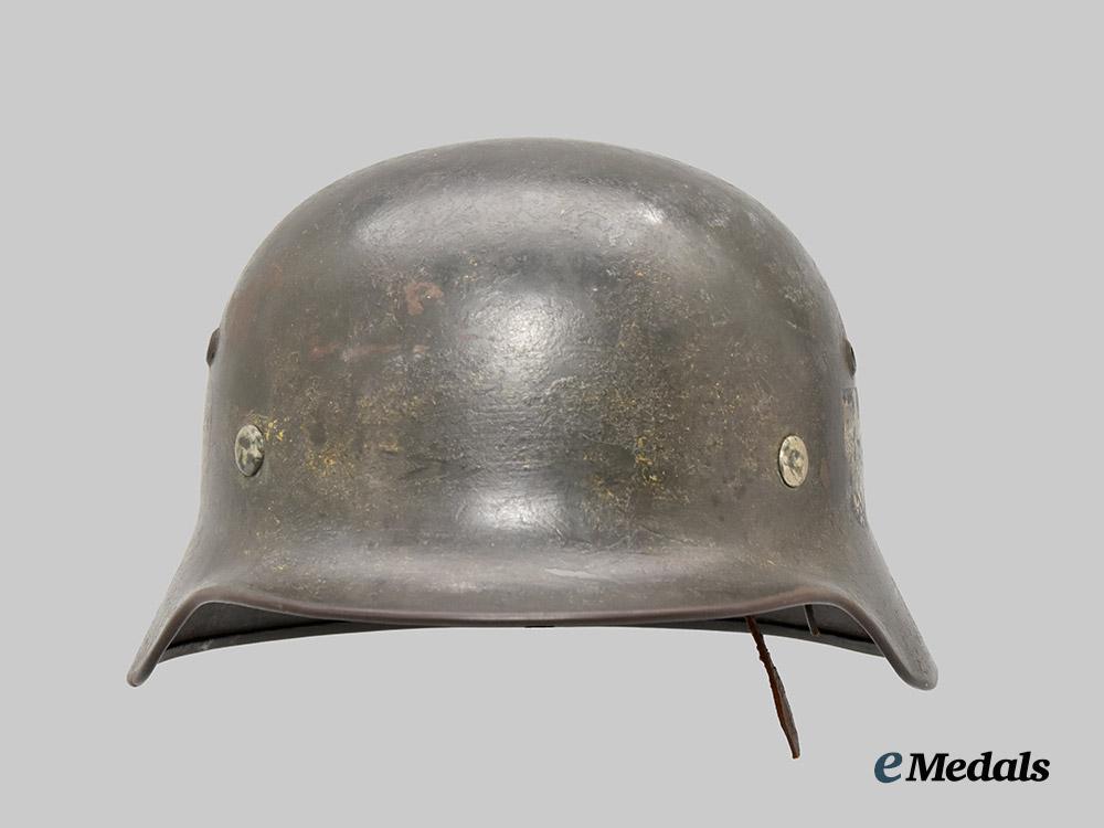 germany,_heer._an_m40_stahlhelm,_by_emaillierwerk_a_g_of_fulda___m_n_c3563