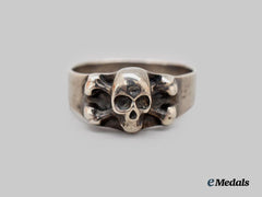 Germany, Wehrmacht. A Totenkopf Ring in Silver