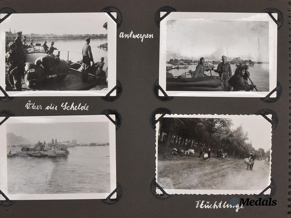 germany,_heer._a_private_wartime_photo_album_from_a_member_of_schwere_artillerie-_abteilung680___m_n_c3800