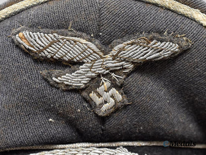 germany,_luftwaffe._an_officer’s_visor_cap___m_n_c3947