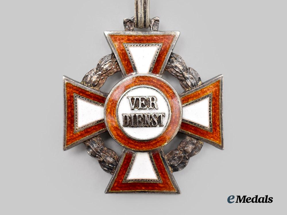 austria,_imperial._a_military_merit_cross,_i_i_i_class_with_swords,_by_vincent_mayer,_c.1915___m_n_c3981