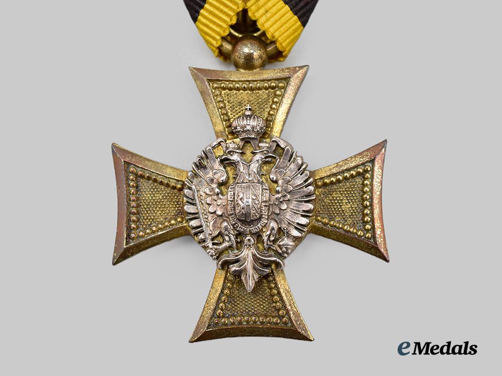 austria,_imperial._a_military_long_service_decoration,_i_i_i_class_for_officers,1906___m_n_c4037