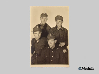 croatia,_independent_state._a_lot_of_eight_photographs_of_croatian_military_men,_c.1941-45___m_n_c4053