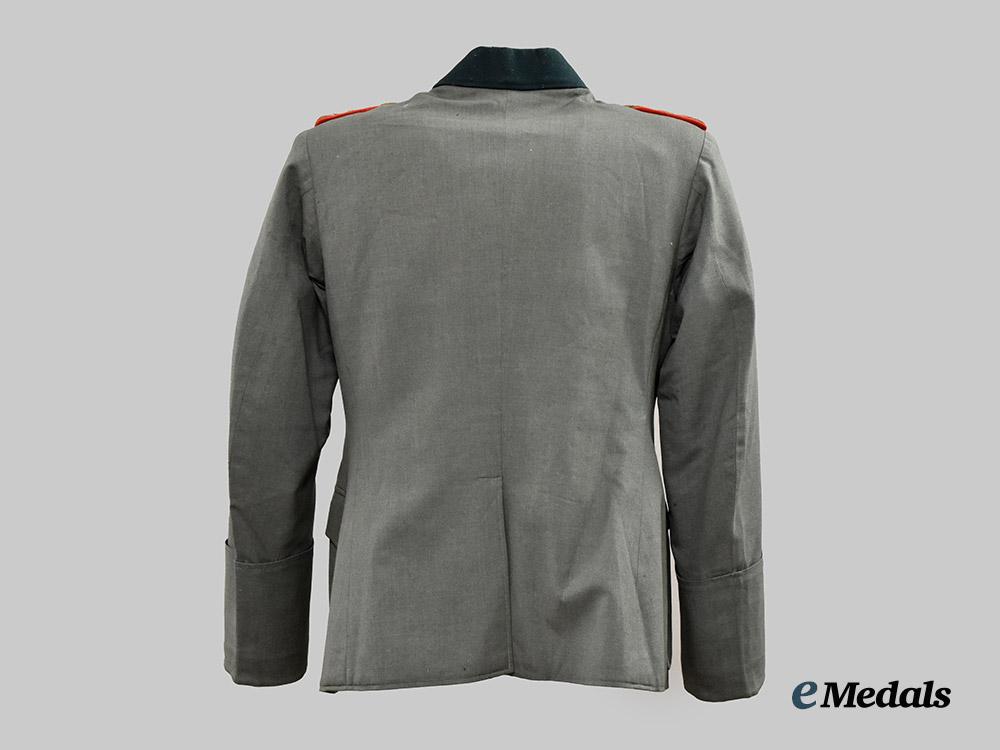 germany,_third_reich._a_wehrmacht_general’s_uniform_tunic___m_n_c4134