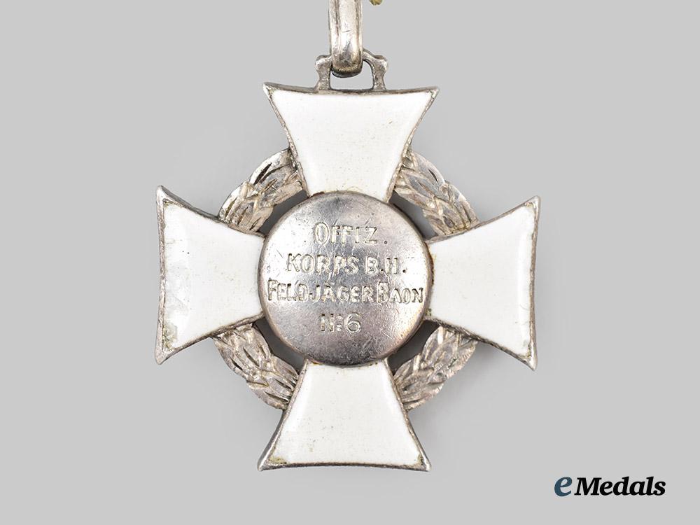 austria,_imperial._a_military_merit_cross,_i_i_i_class_with_enamelled_war_decoration,_c.1914___m_n_c4137