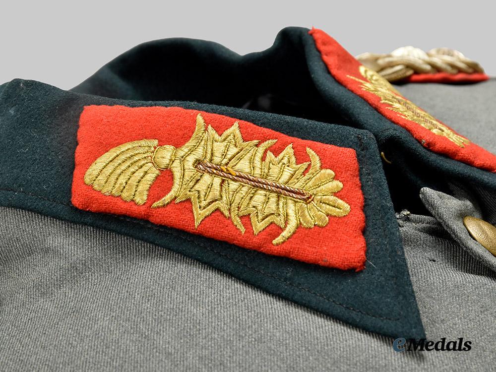 germany,_third_reich._a_wehrmacht_general’s_uniform_tunic___m_n_c4141