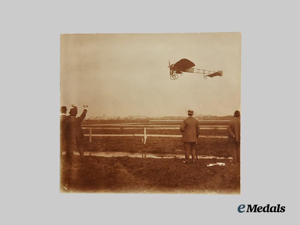 germany,_imperial._the_awards,_documents,_and_photographs_of_major_wilhelm_heimsch,_balloon_and_airship_troops___m_n_c4182-_recovered