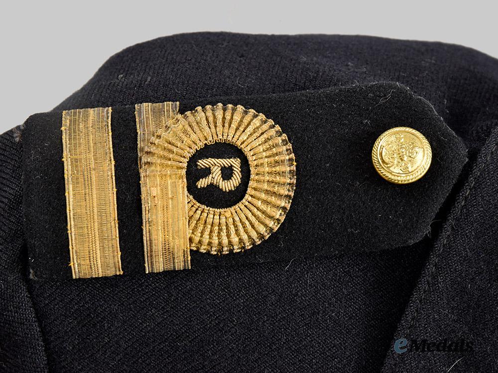 united_kingdom._the_royal_navy_reserve_blue_serge_dress_uniform_of_d_s_m_recipient_lieutenant_horace_d._h._osborne___m_n_c4194