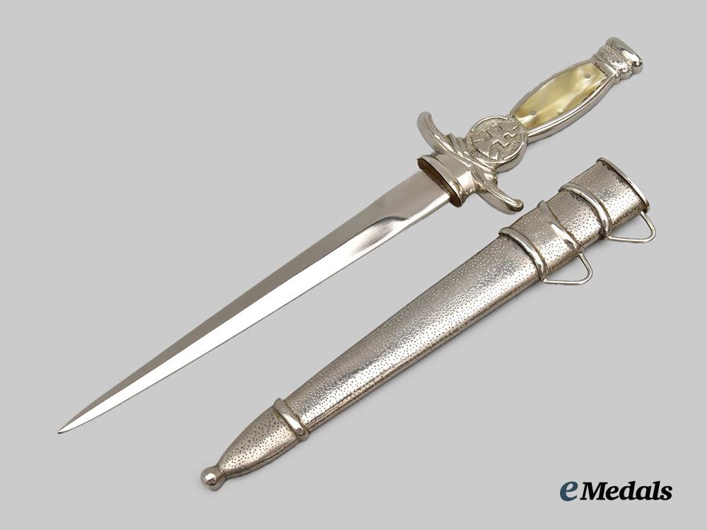 slovakia,_i_republic._an_army_and_government_official’s_m1939_dress_dagger___m_n_c4356