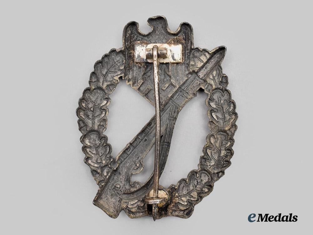 germany,_wehrmaht._an_infantry_assault_badge,_silver_grade,_unknown_maker_variant___m_n_c4650