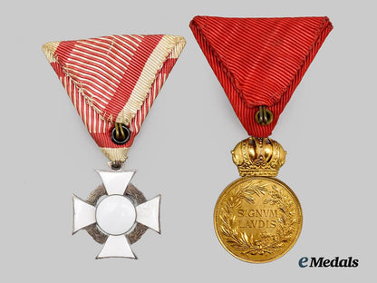 austria,_imperial._a_military_merit_cross_and_military_merit_medal,_in_bronze___m_n_c4825