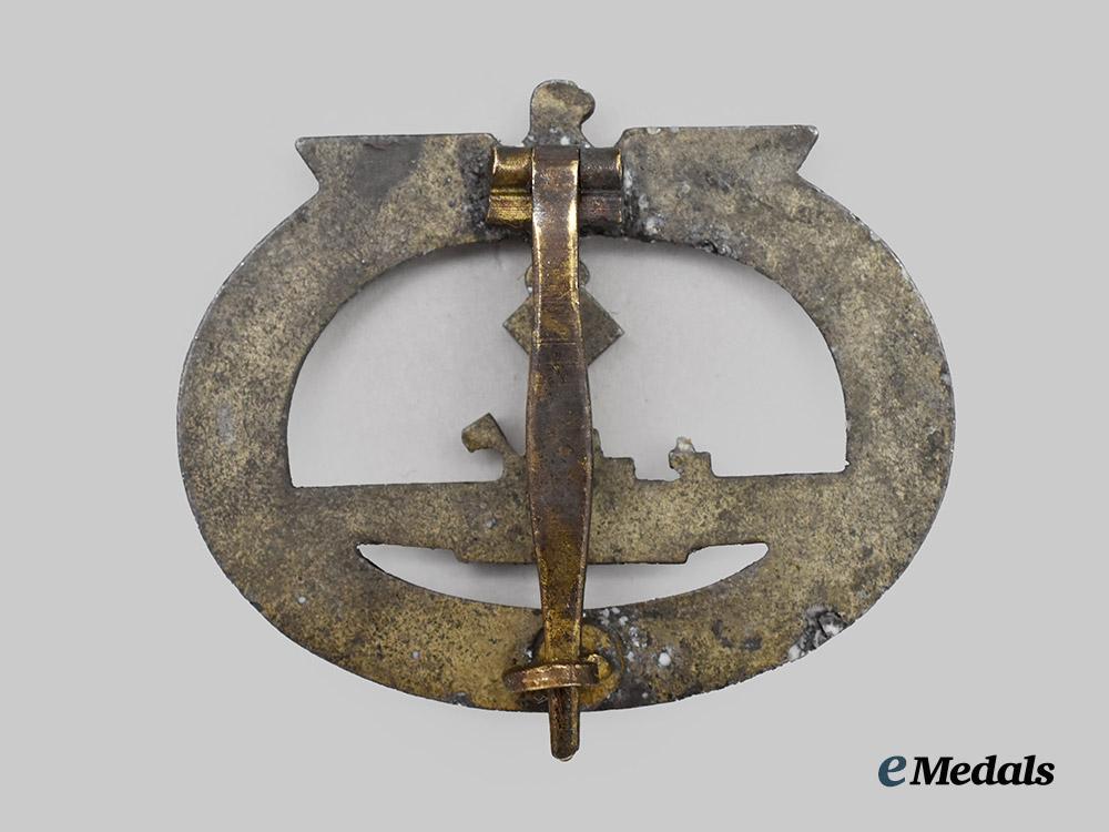 germany,_kriegsmarine._a_u-_boat_war_badge,_unknown_maker_variant___m_n_c5136