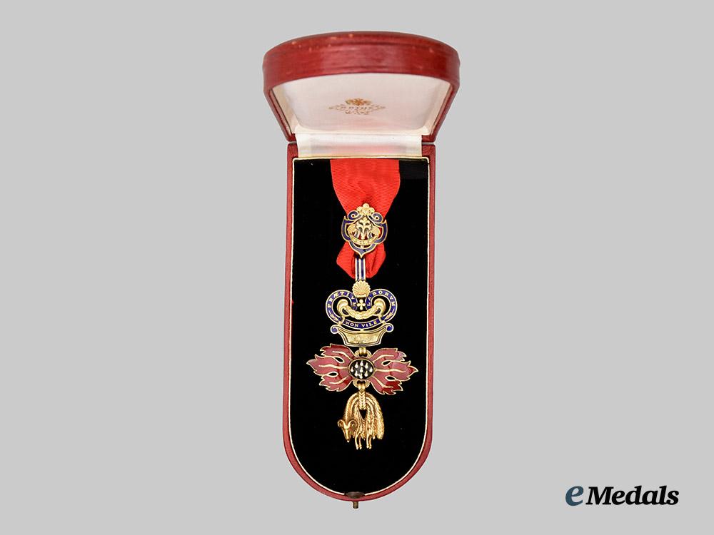 austria,_republic._a_cased_order_of_the_golden_fleece,_by_c._f._rothe_of_vienna,_c.1975___m_n_c5242