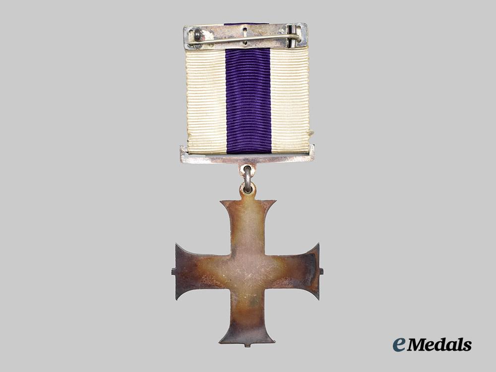 united_kingdom._a_george_v._military_cross_with_case___m_n_c5258