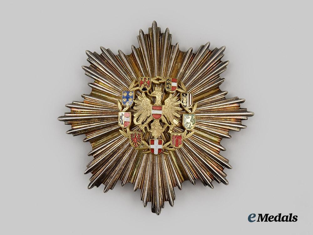 austria,_republic._a_decoration_of_honour_for_services_to_the_republic_of_austria,_i_class_grand_commander,_by_w._reitterer___m_n_c5307