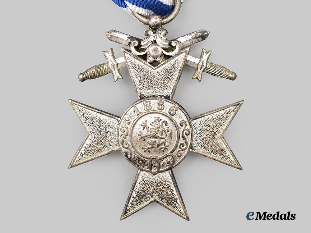 bavaria,_kingdom._a_military_merit_cross,_i_i_class_with_swords___m_n_c5541