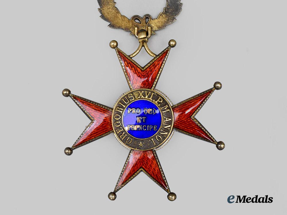 vatican,_holy_see._a_lot_of_three_orders_of_st._gregory_the_great_for_civil_merit___m_n_c5945-_recovered