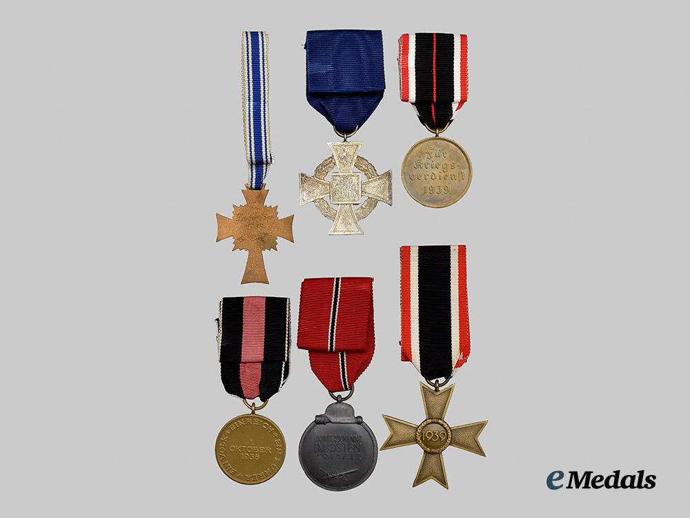 germany,_third_reich._a_mixed_lot_of_awards_for_military_and_civil_service___m_n_c5950