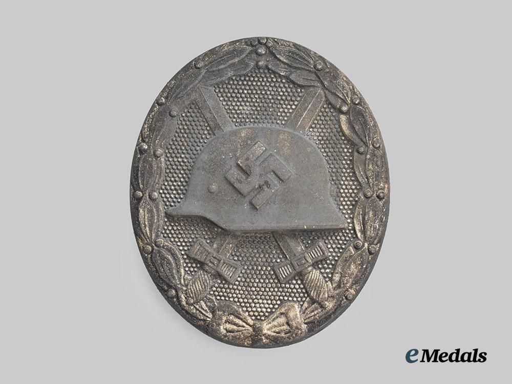 germany,_wehrmacht._a_silver_grade_wound_badge,_by_klein&_quenzer___m_n_c6100