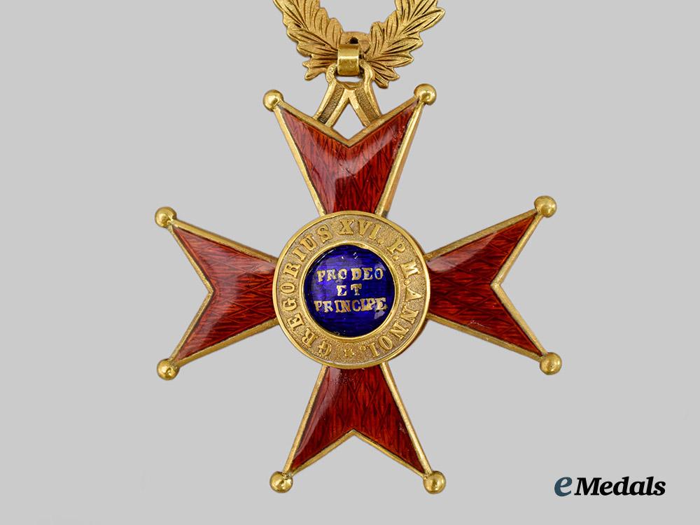 vatican,_papal_state._a_cased_pontifical_equestrian_order_of_st._gregory_the_great,_for_civil_merit,_in18kt_gold,_by_vincent_mayer’s_sons,_c.1880___m_n_c6244