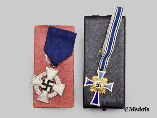 germany,_third_reich._a_pair_of_cased_civil_awards___m_n_c6285