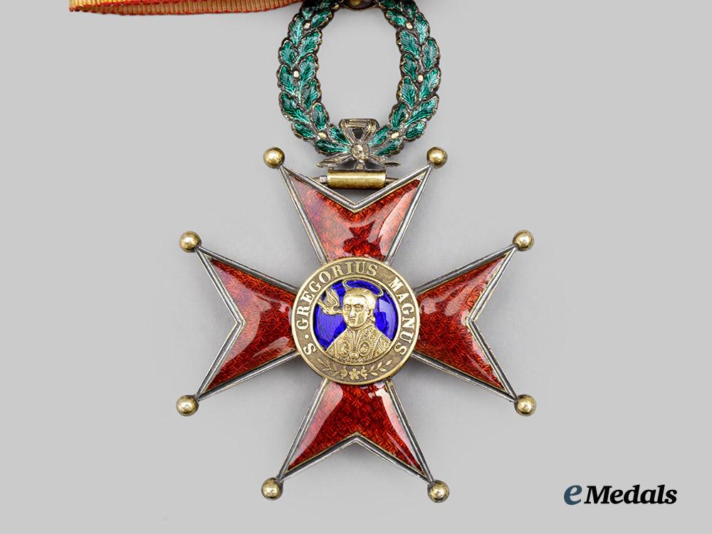 vatican,_papal_state._a_pontifical_equestrian_order_of_st._gregory_the_great,_i_i._class_knight_commander_for_civil_merit,_c.1930___m_n_c6323