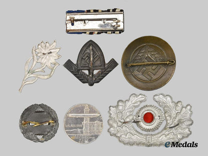 germany,_third_reich._a_mixed_lot_of_insignia___m_n_c6382-_recovered